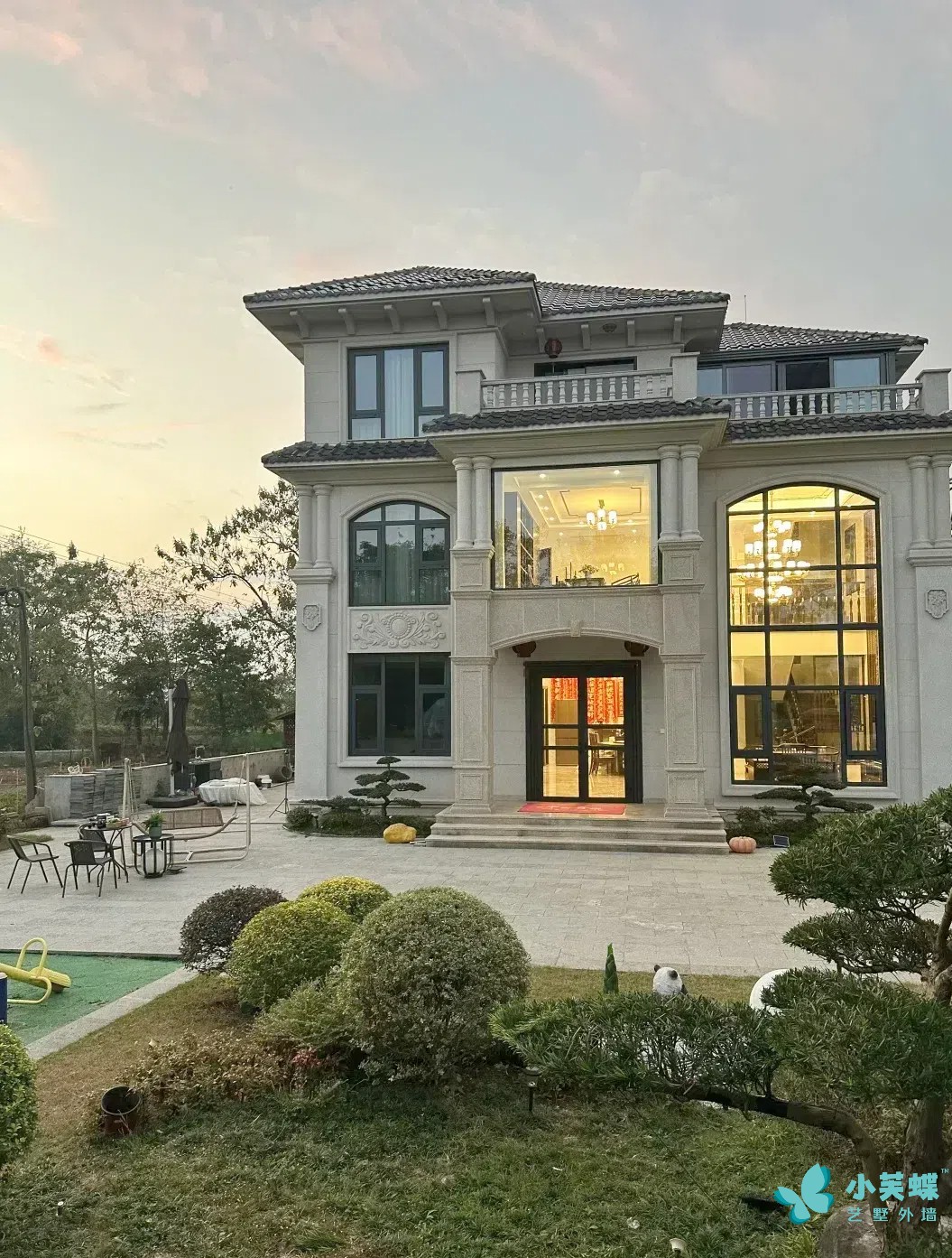 小芙蝶藝術外墻逼真花崗巖效果超驚艷